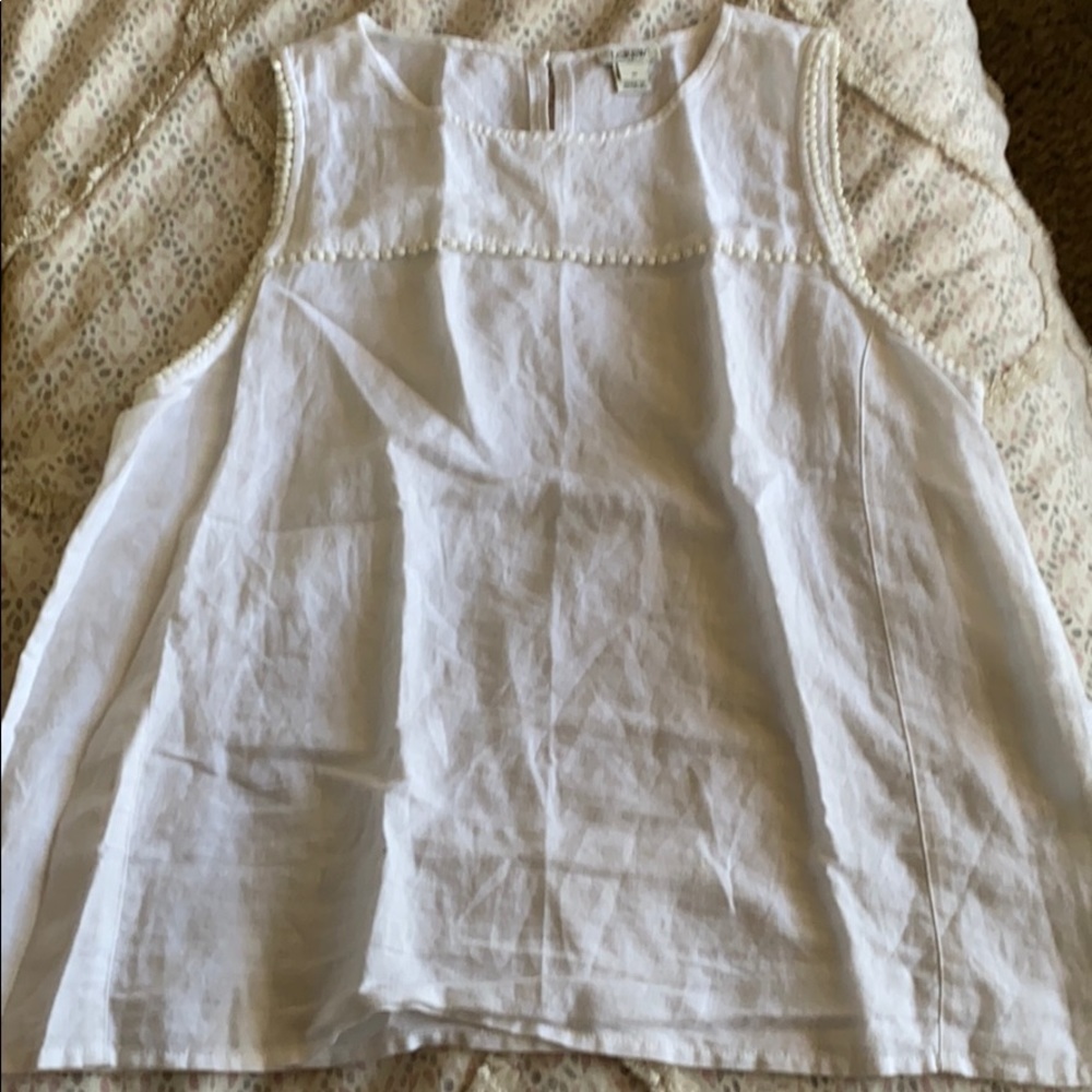 Linen white top